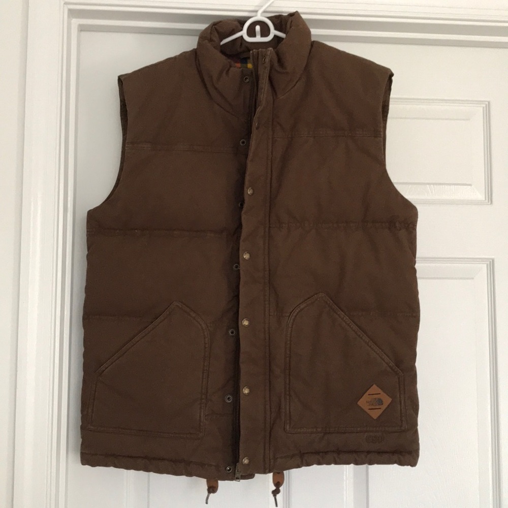 Men’s Medium Brown North Face Heavy Duty Vest